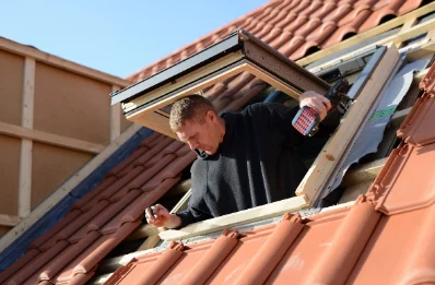Pose de fenêtres de toit Velux à Arné